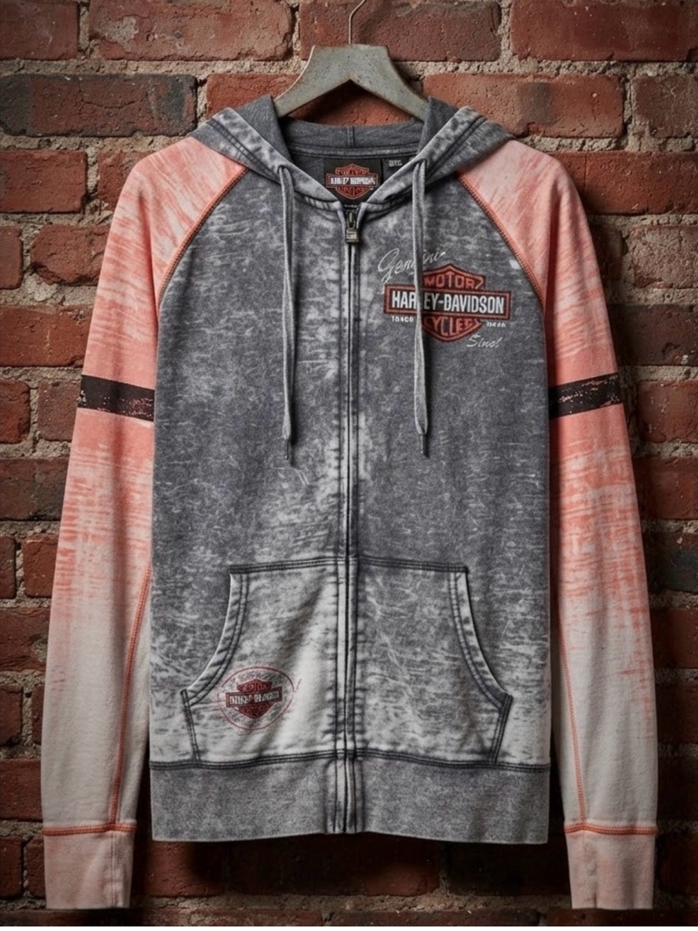 Harley-Davidson Vintage Mineral
Wash Bling Full-Zip Hoodie